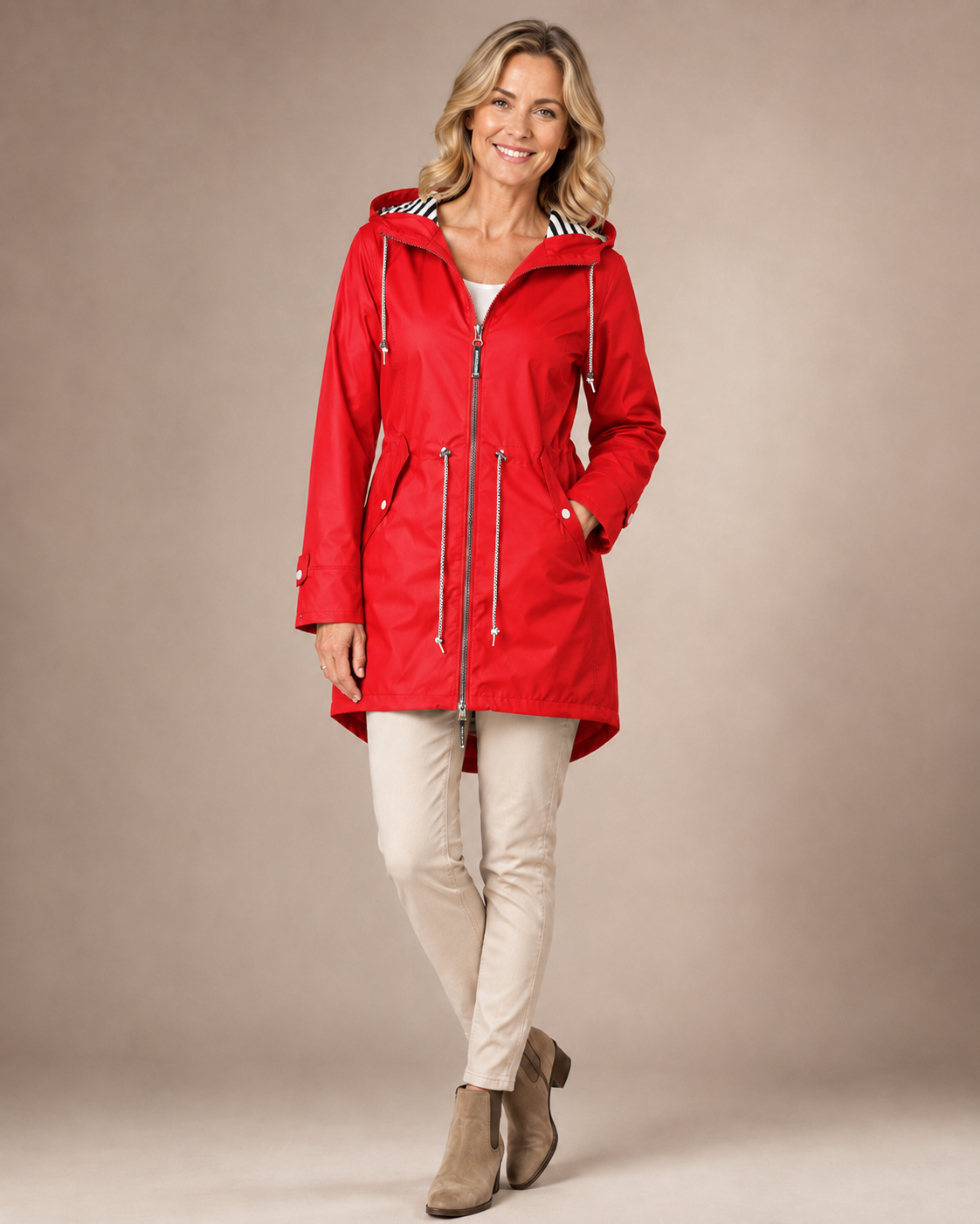Elegante regenjas met flatterende pasvorm