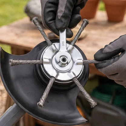 SteelTrim™ | Maai hardnekkig onkruid weg zonder steeds trimdraad te vervangen